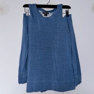 Off-The-Shoulder Long Sleeve Blouse